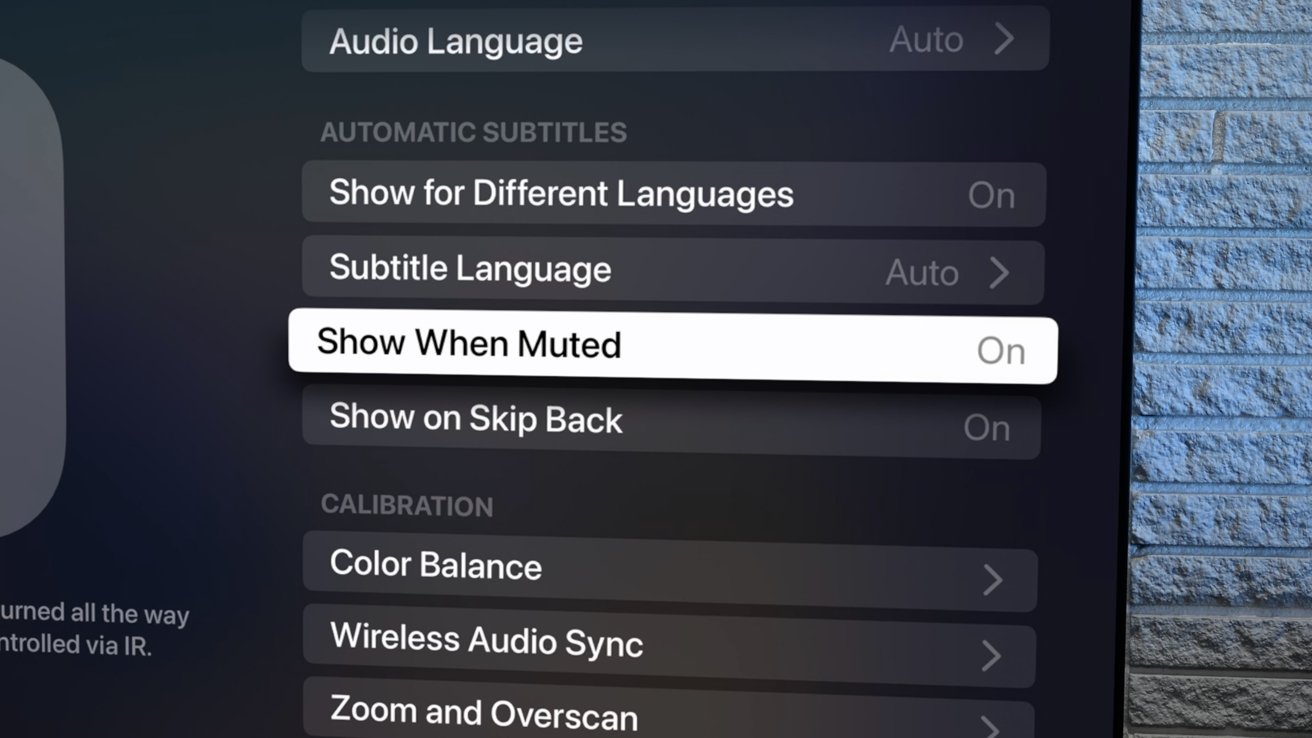 Nabídka nastavení Apple TV s možností zapnout titulky při výběru ztlumení