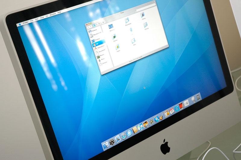 Alumninum iMac z roku 2007