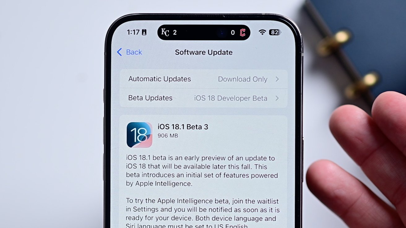 Snímek obrazovky blížící se aktualizace softwaru iOS 18.1