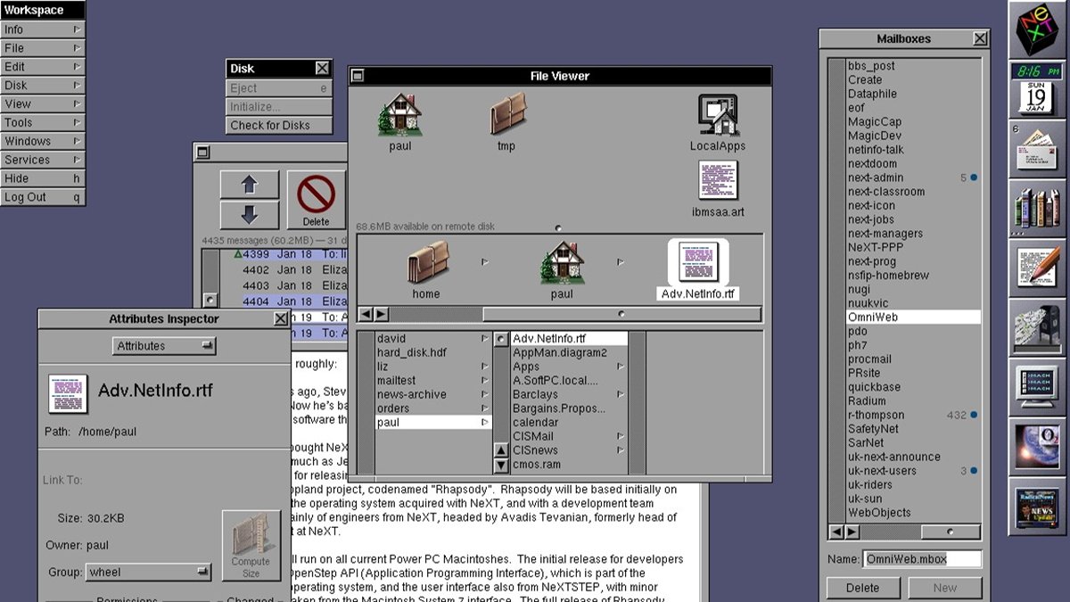 Rozhraní NeXTStep zobrazující správce souborů, poštovní schránky a systémové nabídky.